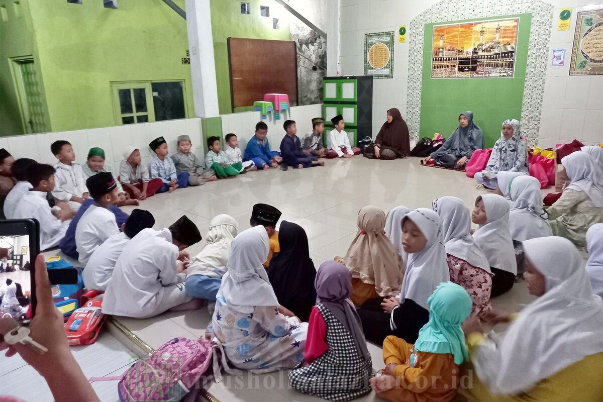 Pengajian Anak - Taman Pendidikan Al-Quran - Musholla Alazhar