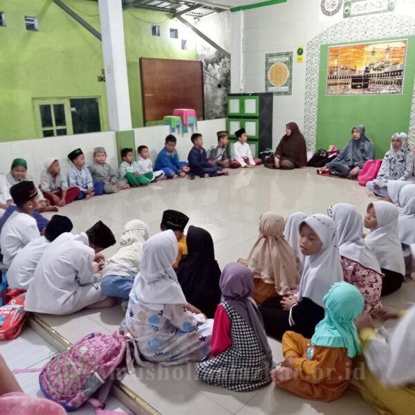 Pengajian Anak - Taman Pendidikan Al-Quran - Musholla Alazhar