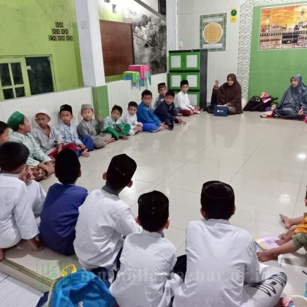 Pengajian Anak - Taman Pendidikan Al-Quran - Musholla Alazhar